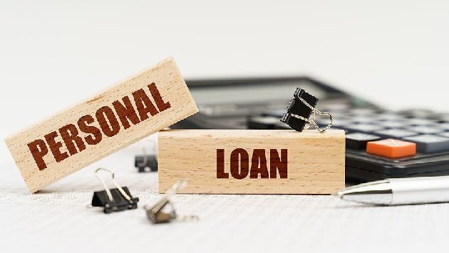 Factors Influencing Fluctuations in Personal Loan Interest Rates